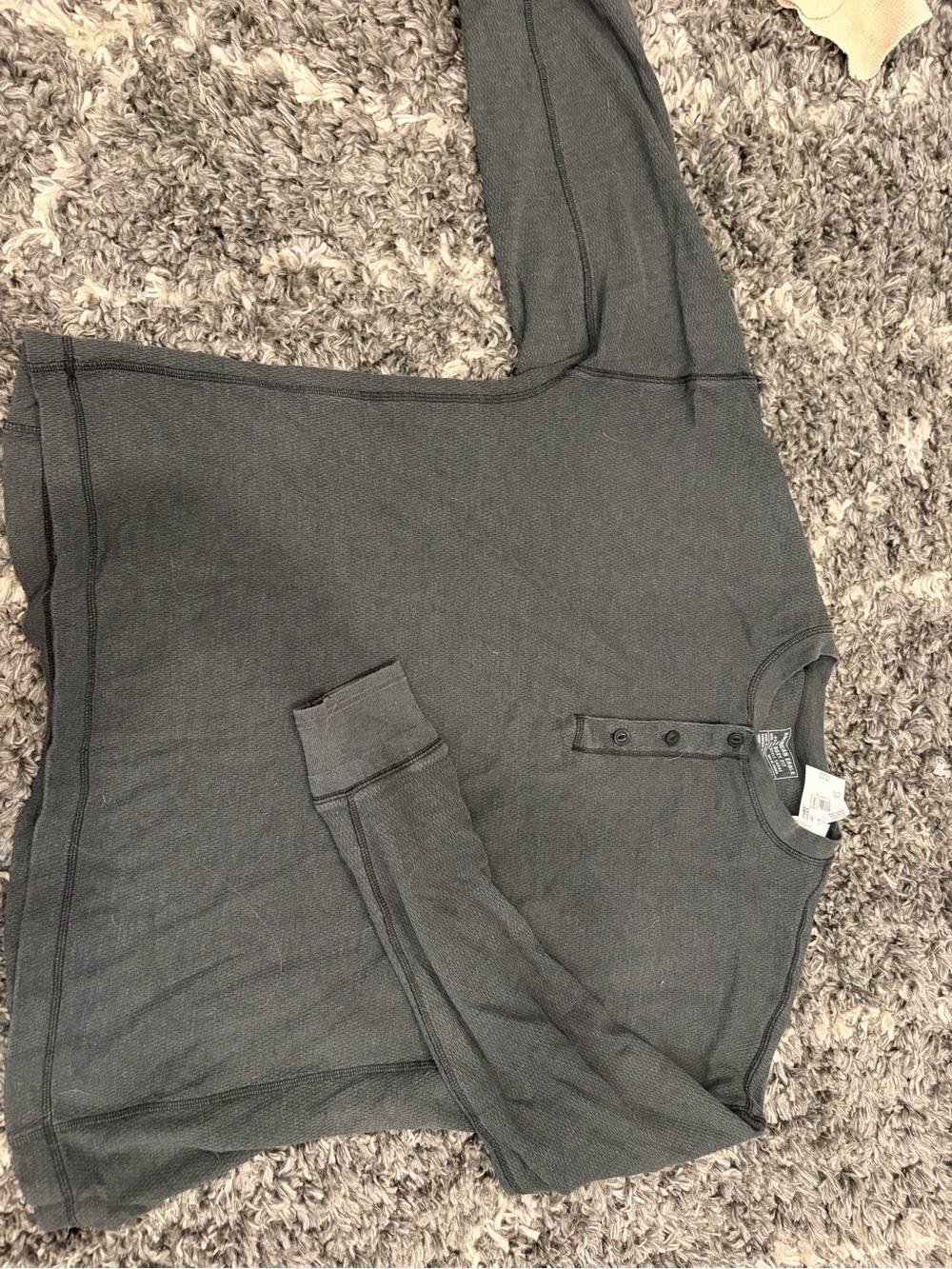 American Eagle Outfitters Charcoal Gray Long Sleeve Henley